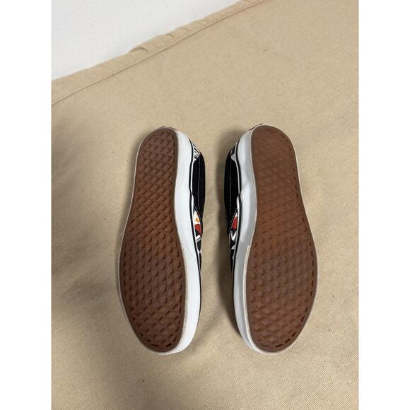 Vans Classic Slip-On Shoes Mens Size 6 Black White Multicolor Geometric Print